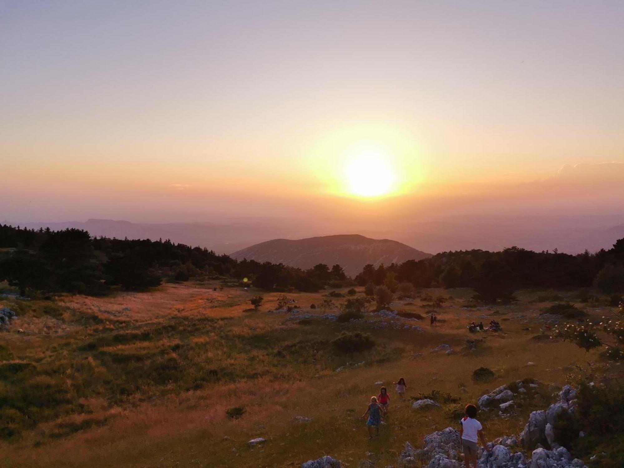 Gite En Provence "Rose" Modene ภายนอก รูปภาพ