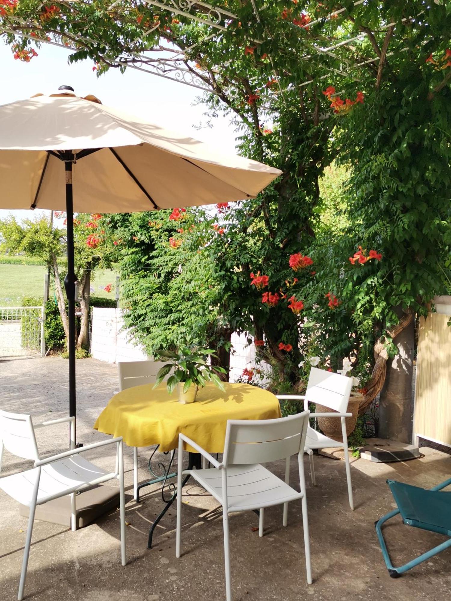 Gite En Provence "Rose" Modene ภายนอก รูปภาพ